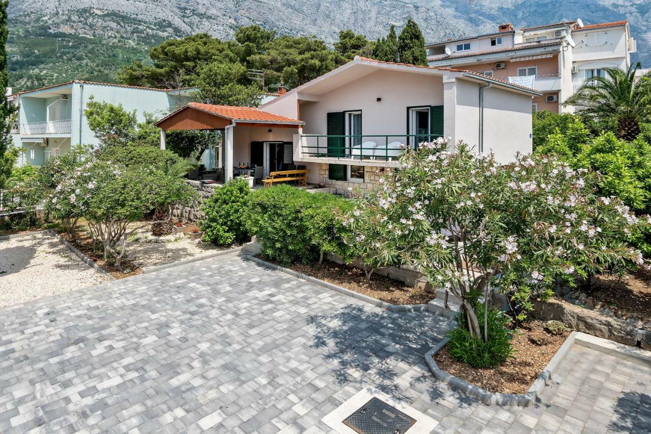 Villa Bandic Baska Voda Luaran gambar